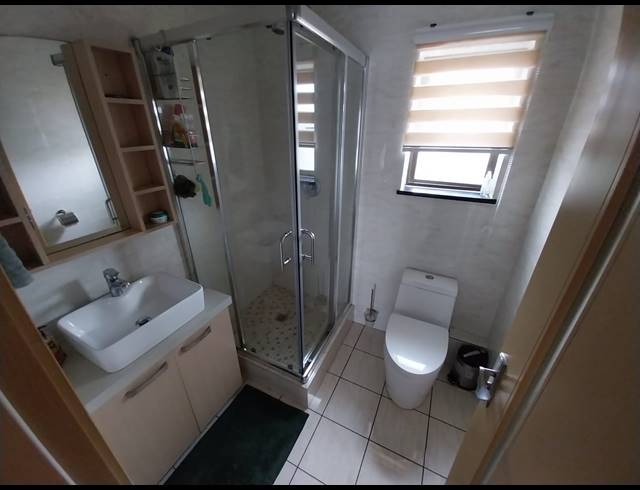 2 BEDROOM SECTIONAL TITLE FOR SALE IN SUMMERSET